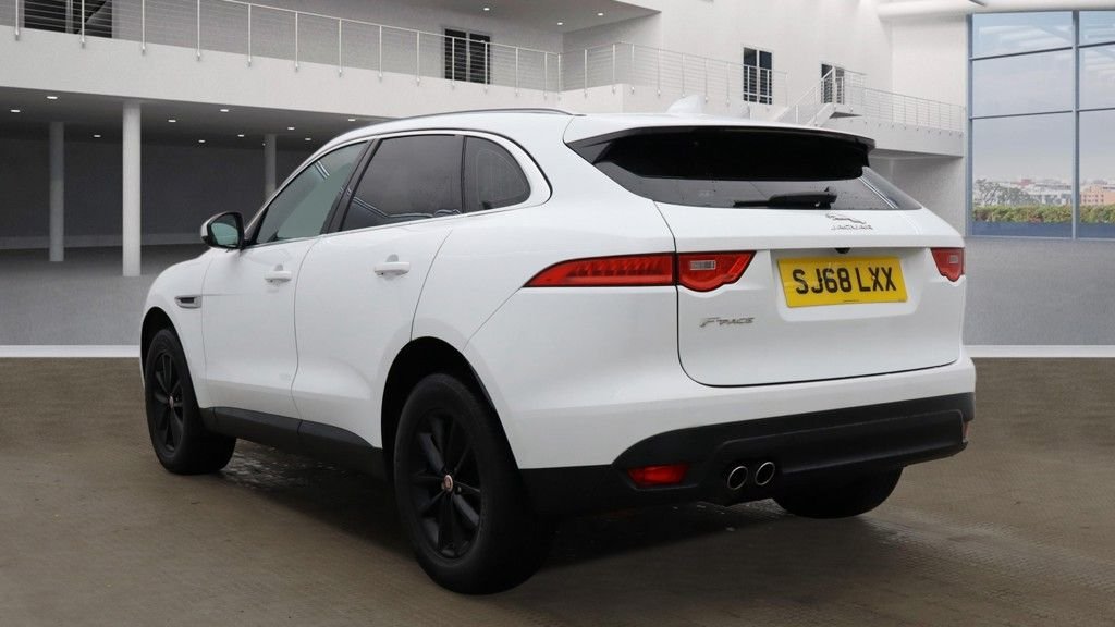 Used Jaguar F-Pace 2018 for sale - 77452275: Photo 9