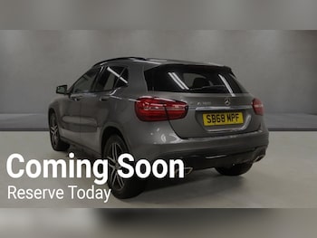 Used Mercedes-Benz GLA 2018 for sale - 77614220: Photo