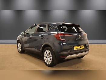 Used Renault Captur 2022 for sale - 78418436: Photo