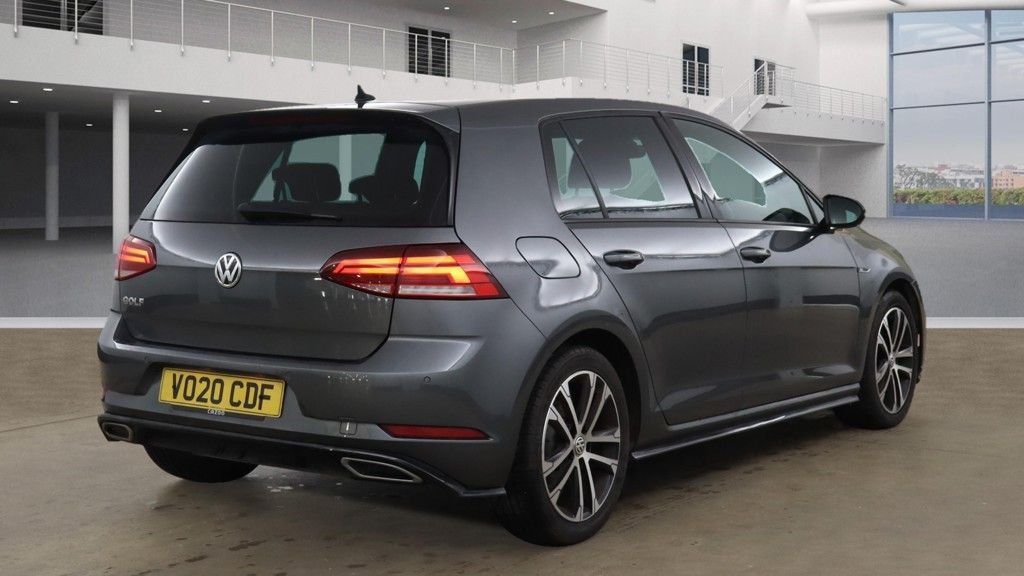 Used Volkswagen Golf 2020 for sale - 76350596: Photo 4