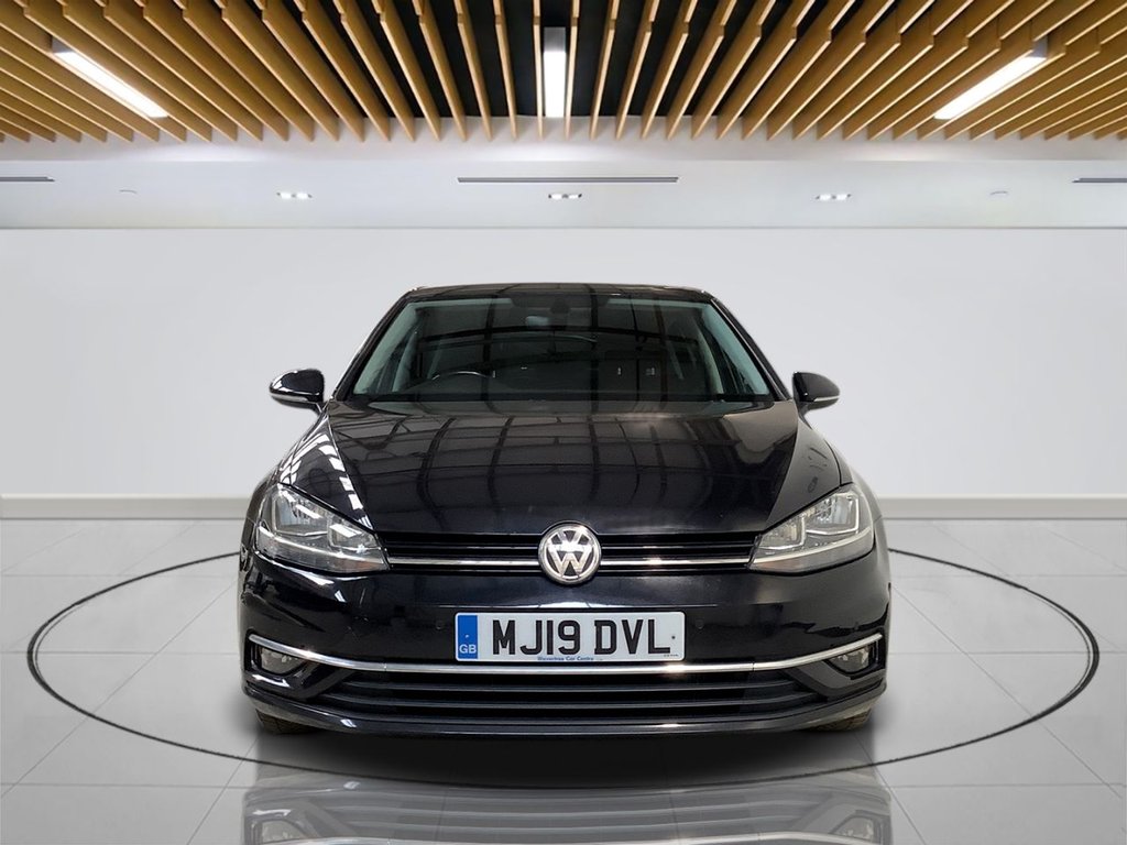 Used Volkswagen Golf 2019 for sale - 77747916: Photo 2