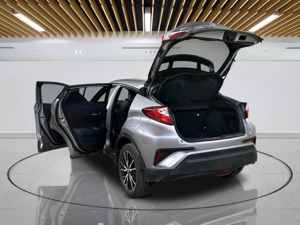 Used Toyota C-HR 2018 for sale - 78134317: Photo 10