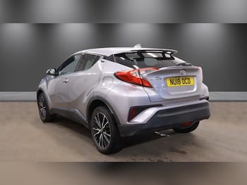 Used Toyota C-HR 2018 for sale - 78134317: Photo