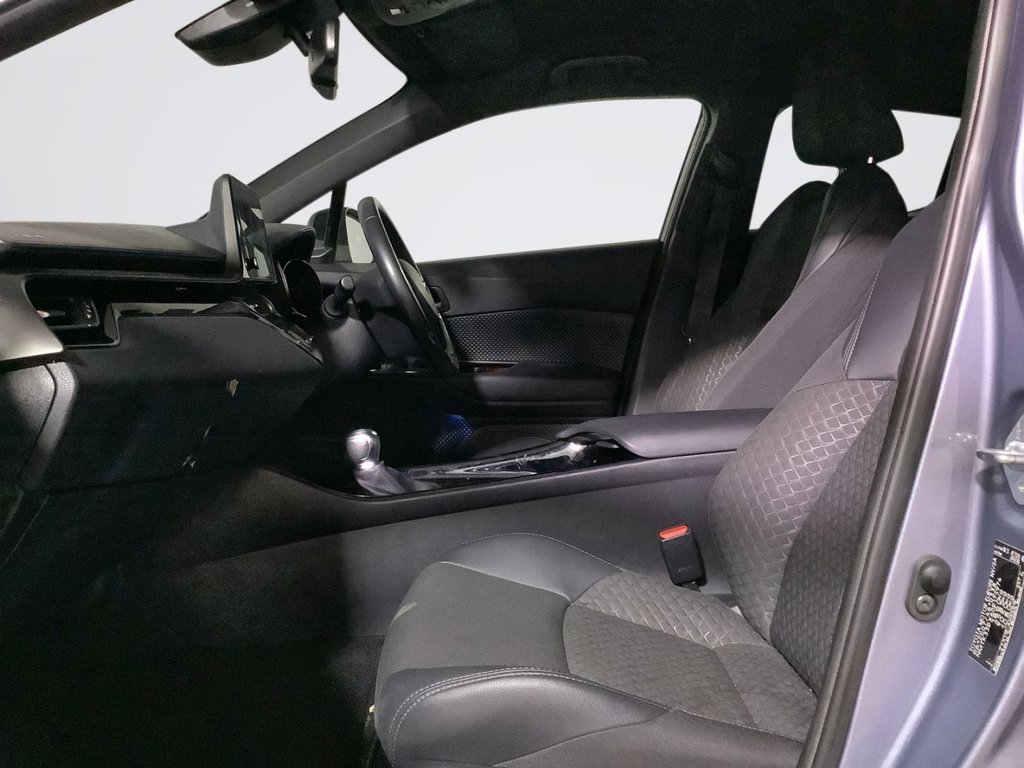 Used Toyota C-HR 2022 for sale - 76417220: Photo 12