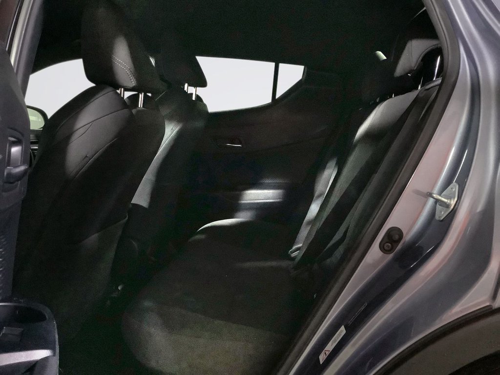Used Toyota C-HR 2022 for sale - 76417220: Photo 13