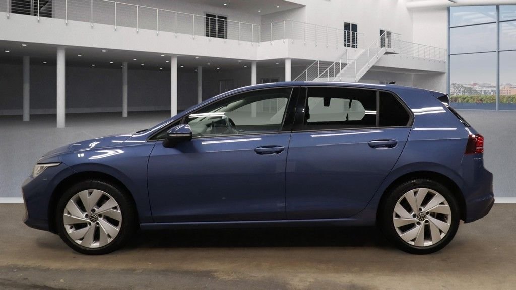 Used Volkswagen Golf 2024 for sale - 77369547: Photo 7