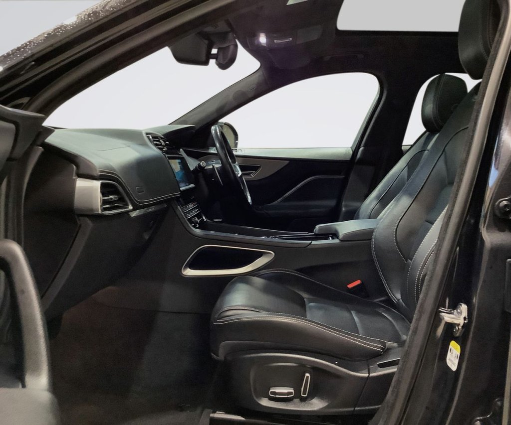 Used Jaguar F-Pace 2019 for sale - 77287667: Photo 13
