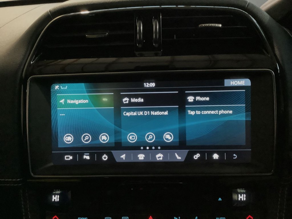 Used Jaguar F-Pace 2019 for sale - 77287667: Photo 24