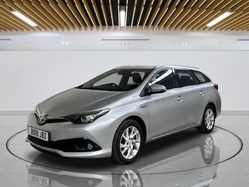 Used Toyota Auris 2018 for sale - 78474635: Photo