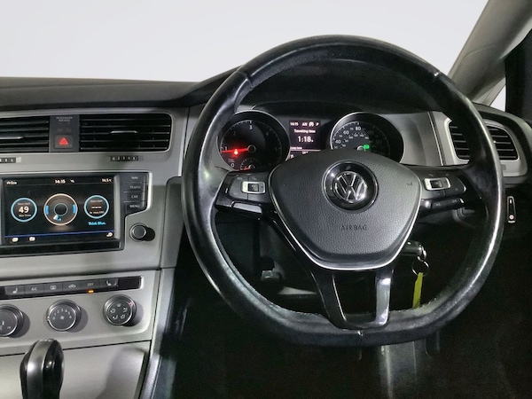 Used Volkswagen Golf 2017 for sale - 76279746: Photo 15