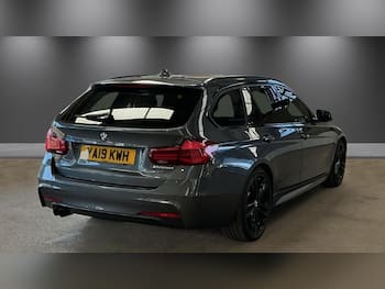 Used BMW 3 Series 2019 for sale - 79587600: Photo