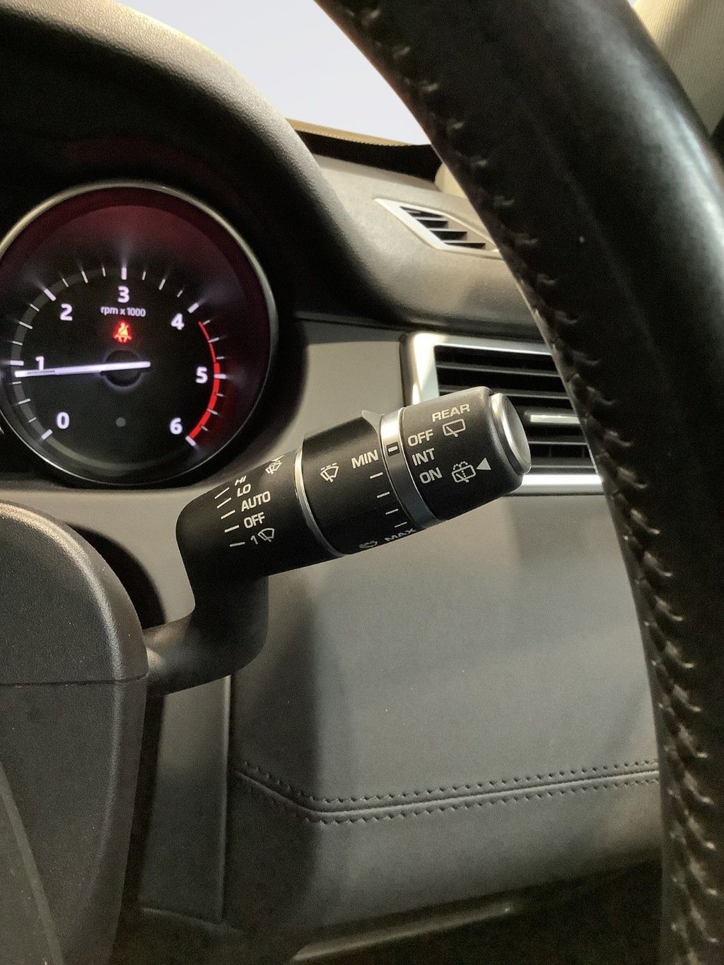 Used Land Rover Discovery Sport 2016 for sale - 76950302: Photo 20