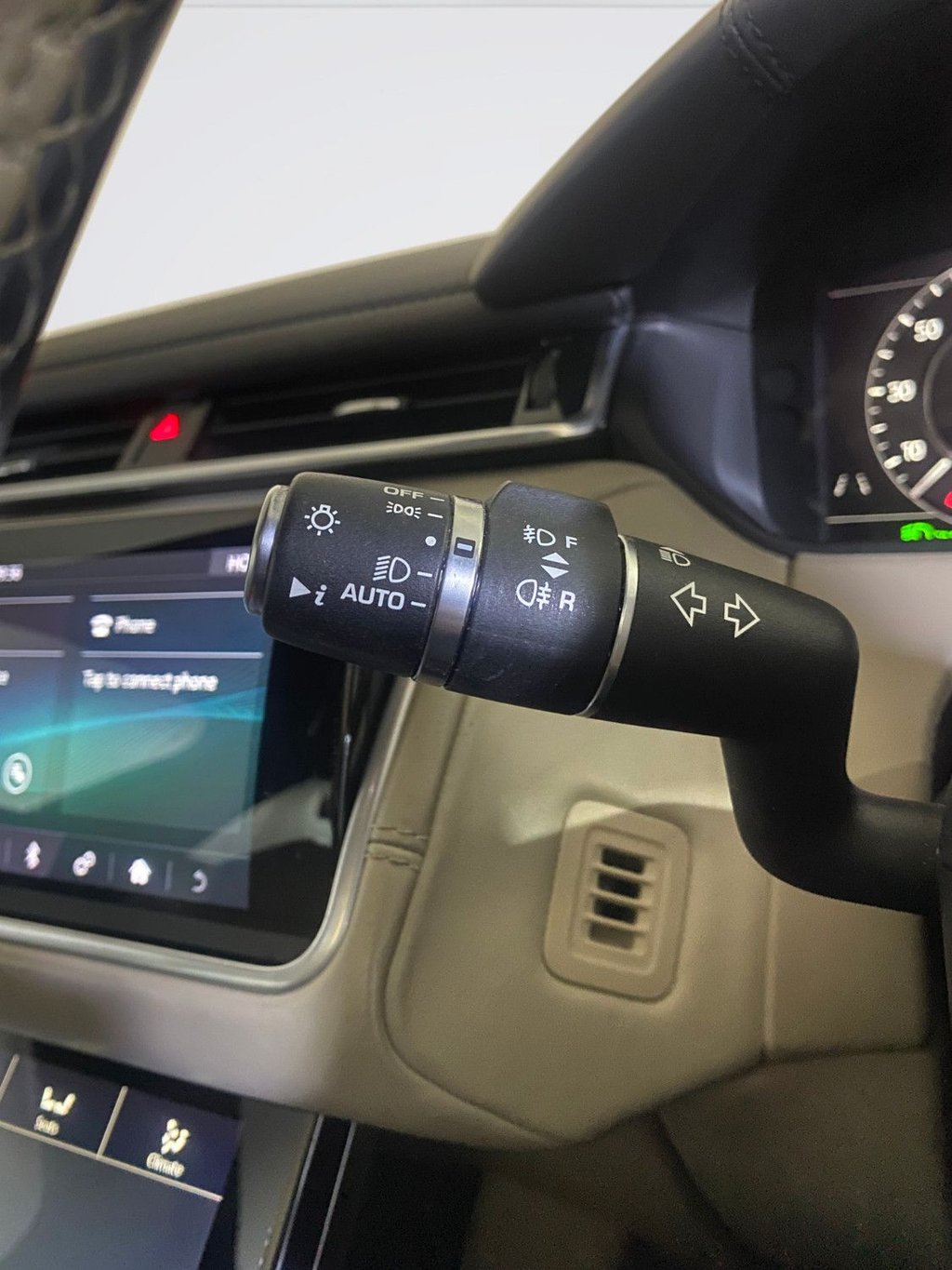 Used Land Rover Range Rover Velar 2019 for sale - 78021979: Photo 17