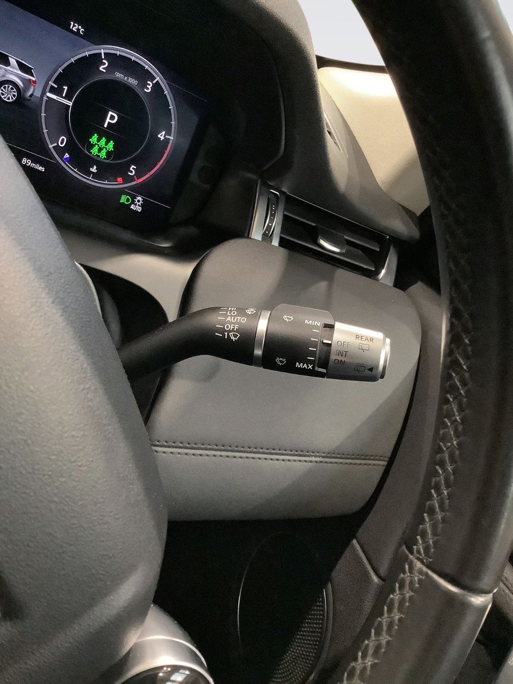 Used Land Rover Discovery Sport 2019 for sale - 76966184: Photo 21