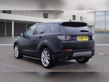 Used Land Rover Discovery Sport 2018 for sale - 76139917: Photo 3