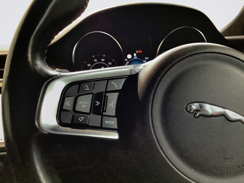 Used Jaguar E-Pace 2019 for sale - 77771040: Photo 14