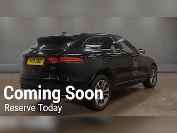 Used Jaguar F-Pace 2019 for sale - 76901023: Photo
