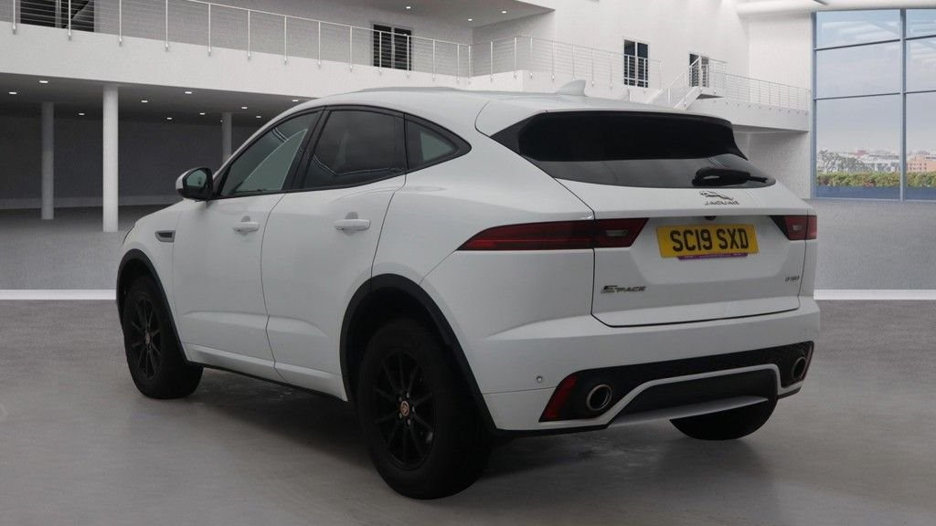 Used Jaguar E-Pace 2019 for sale - 76788066: Photo 3