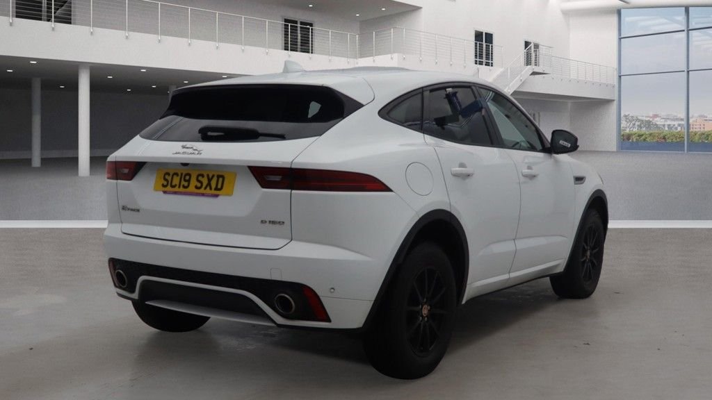 Used Jaguar E-Pace 2019 for sale - 76788066: Photo 4