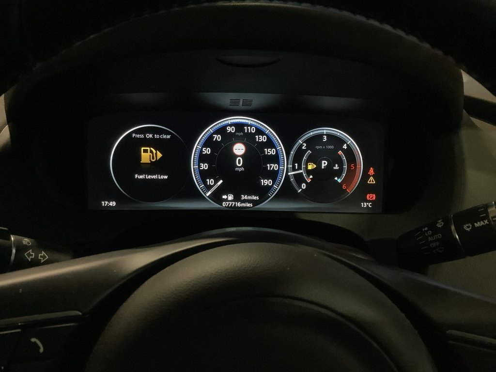 Used Jaguar F-Pace 2016 for sale - 78049537: Photo 18