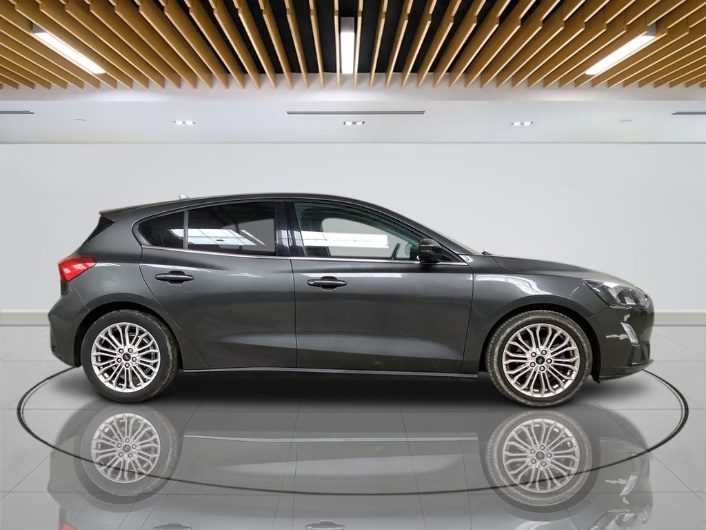 Used Ford Focus 2020 for sale - 77798217: Photo 9