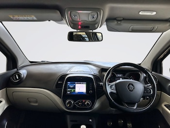 Used Renault Captur 2019 for sale - 78780426: Photo