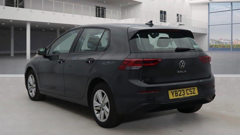 Used Volkswagen Golf 2023 for sale - 77976503: Photo 3