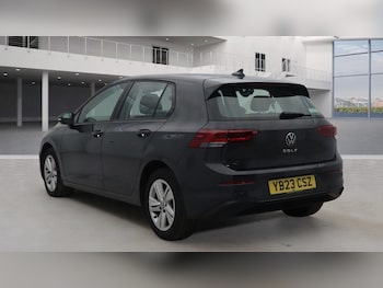 Used Volkswagen Golf 2023 for sale - 77976503: Photo
