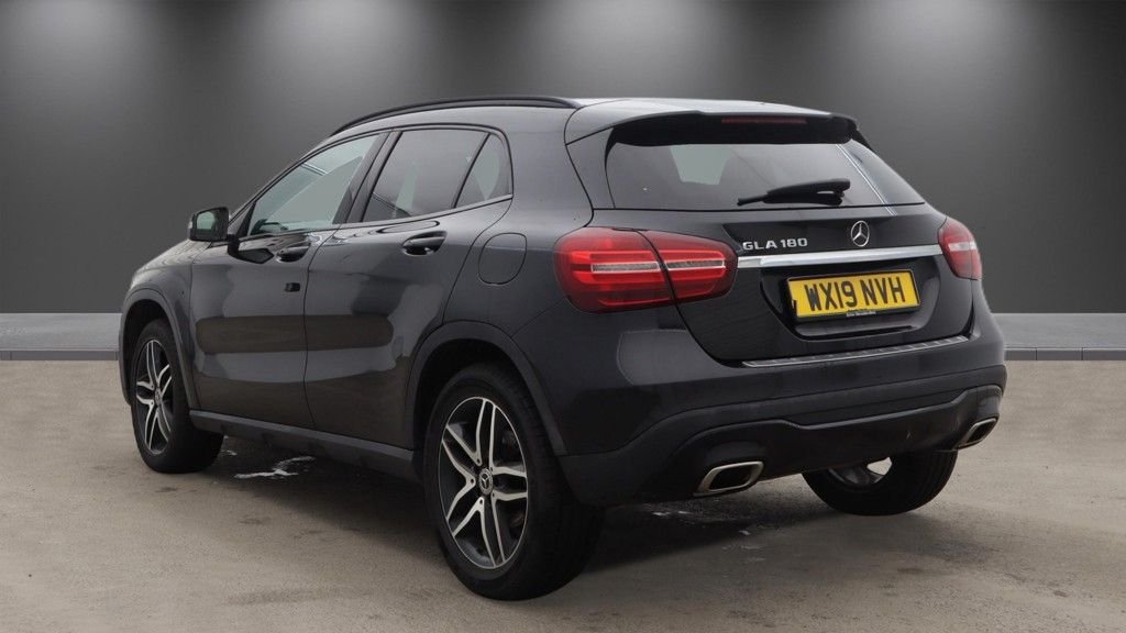 Used Mercedes-Benz GLA 2019 for sale - 78200637: Photo 3