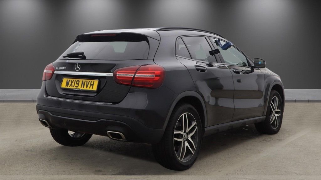 Used Mercedes-Benz GLA 2019 for sale - 78200637: Photo 4