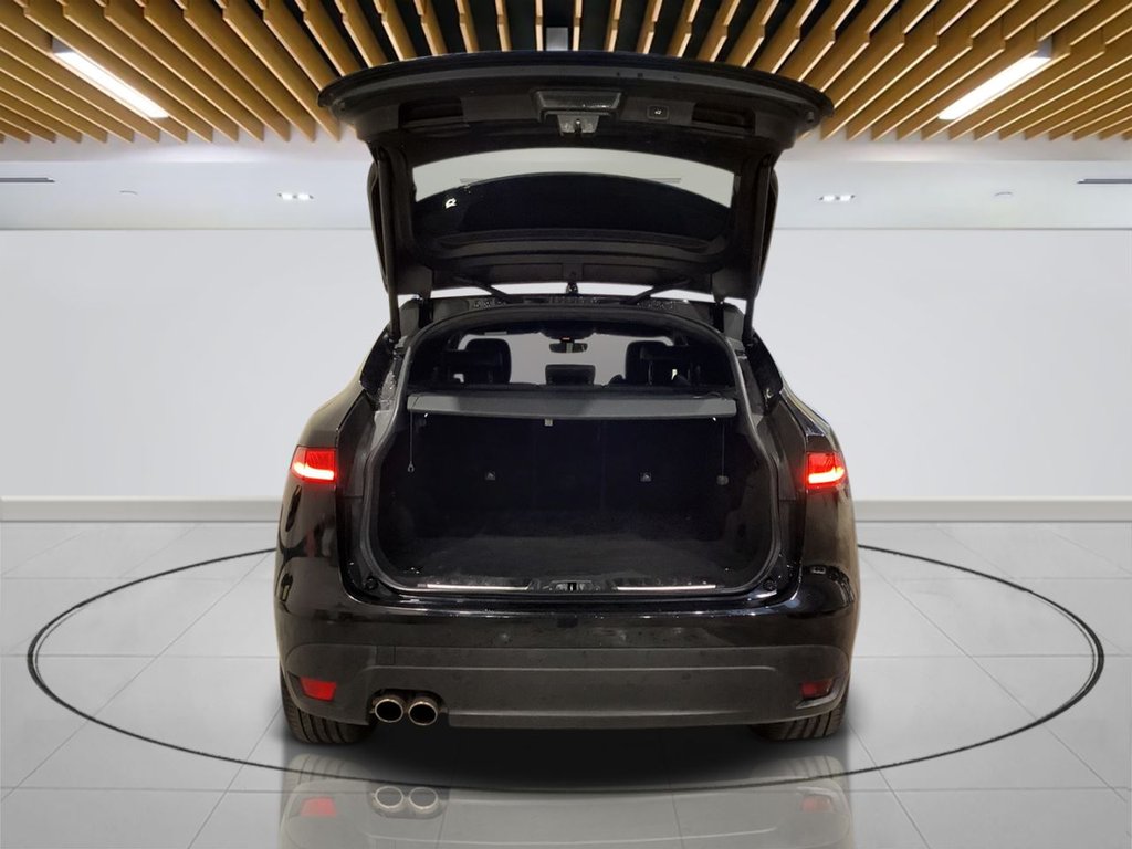 Used Jaguar F-Pace 2019 for sale - 77072444: Photo 9