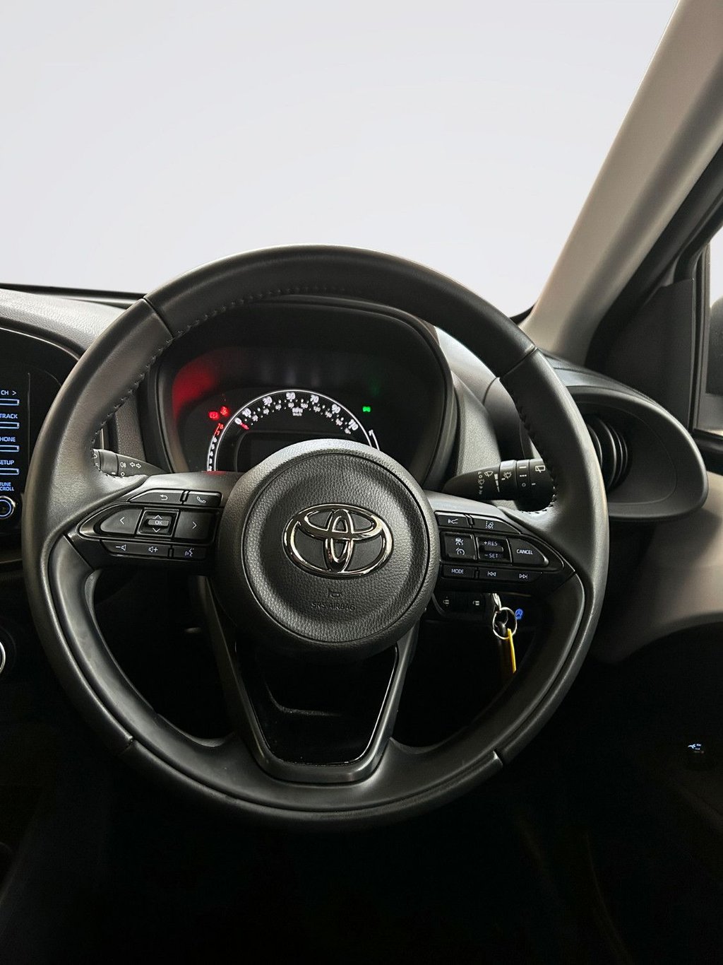 Used Toyota Aygo X 2022 for sale - 78145349: Photo 16