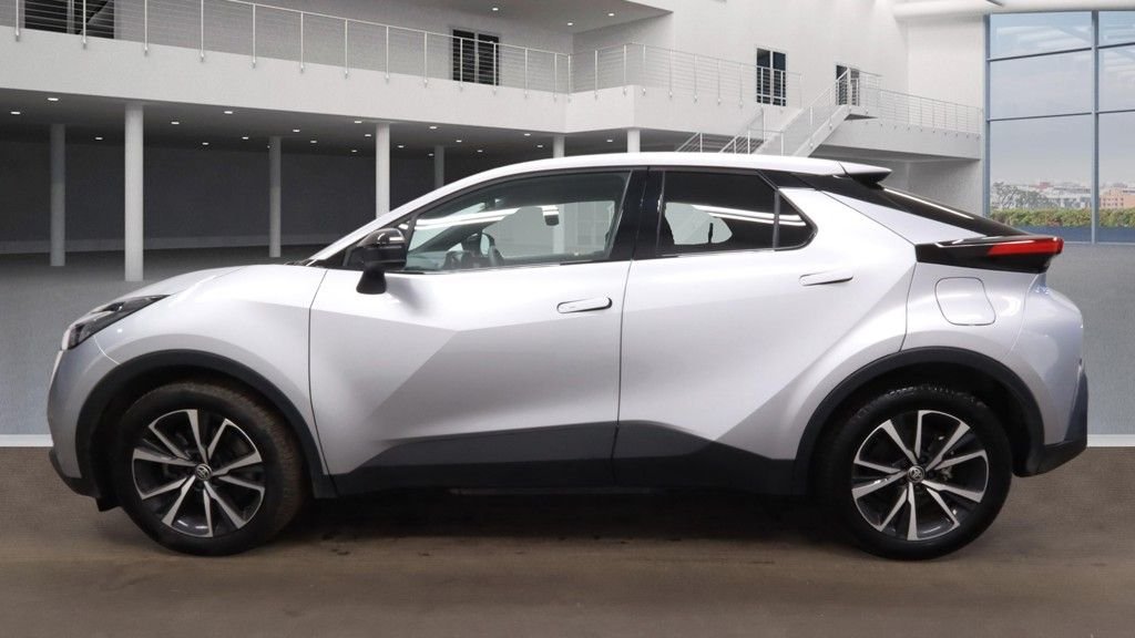 Used Toyota C-HR 2024 for sale - 77188554: Photo 12