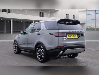 Used Land Rover Discovery 2019 for sale - 76535399: Photo