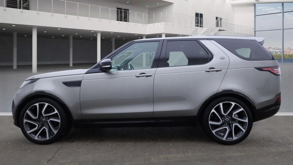 Used Land Rover Discovery 2019 for sale - 76535399: Photo 6