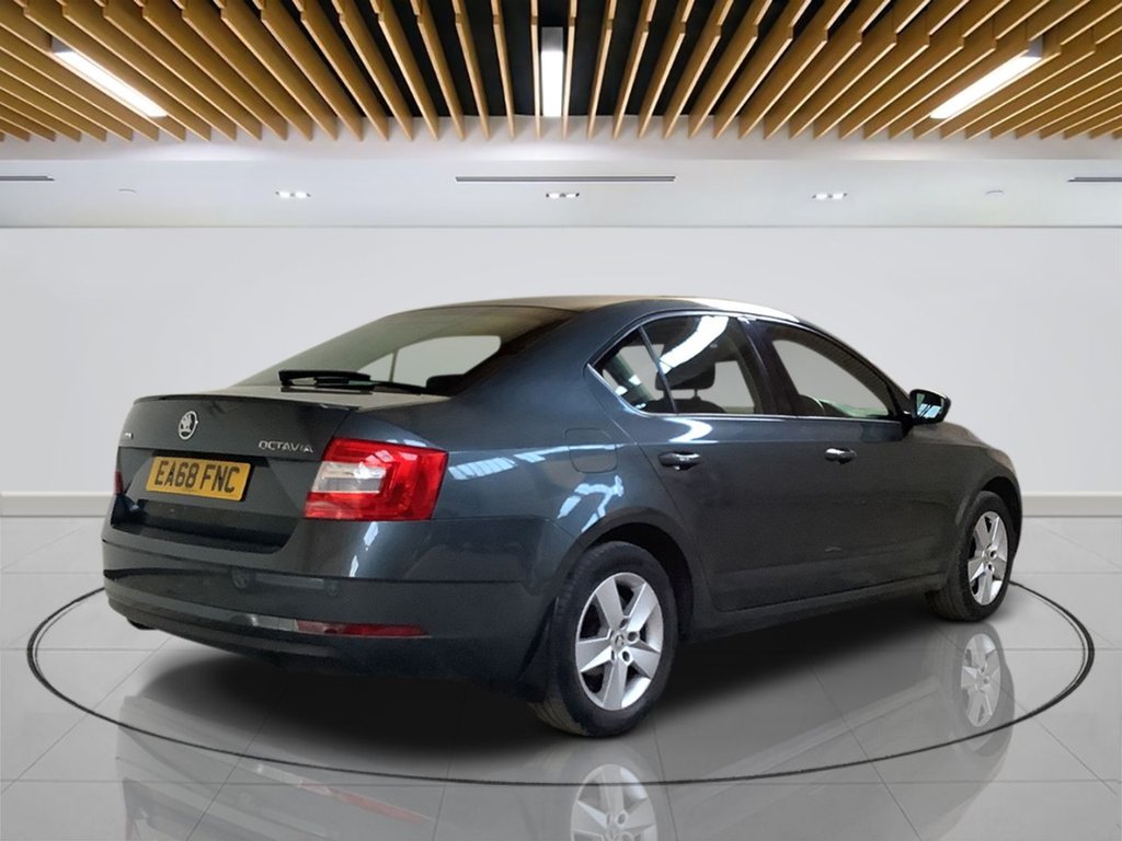 Used Skoda Octavia 2019 for sale - 78117621: Photo 8