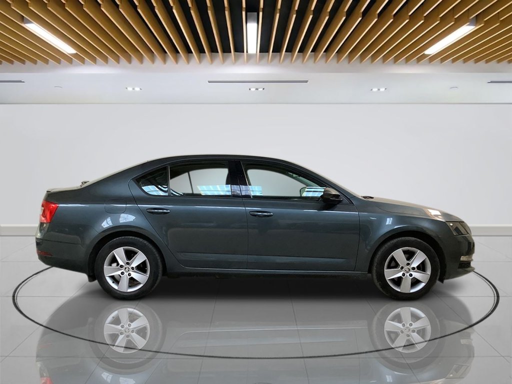 Used Skoda Octavia 2019 for sale - 78117621: Photo 9