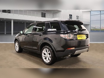 Used Land Rover Discovery Sport 2018 for sale - 76003484: Photo