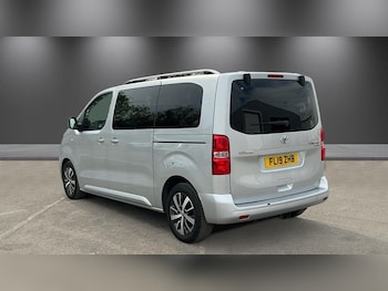 Used Toyota PROACE CITY Verso 2019 for sale - 78612157: Photo