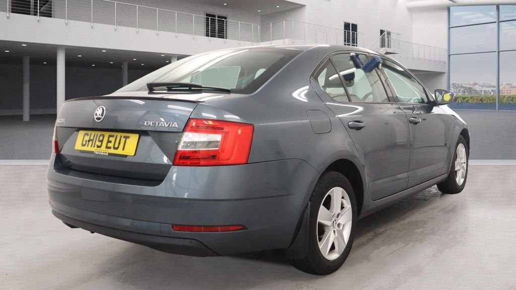 Used Skoda Octavia 2019 for sale - 76430299: Photo 4