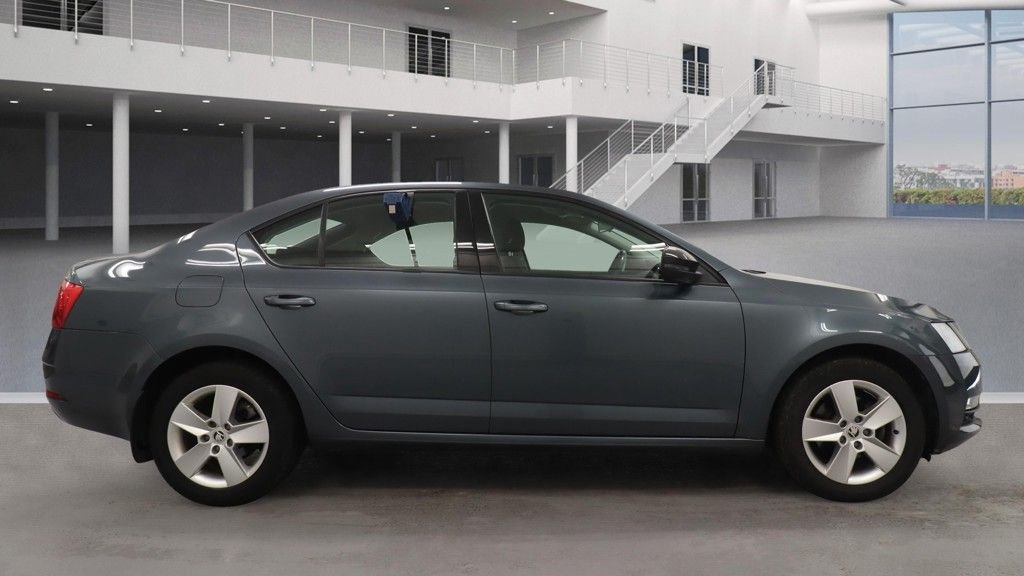 Used Skoda Octavia 2019 for sale - 76430299: Photo 5
