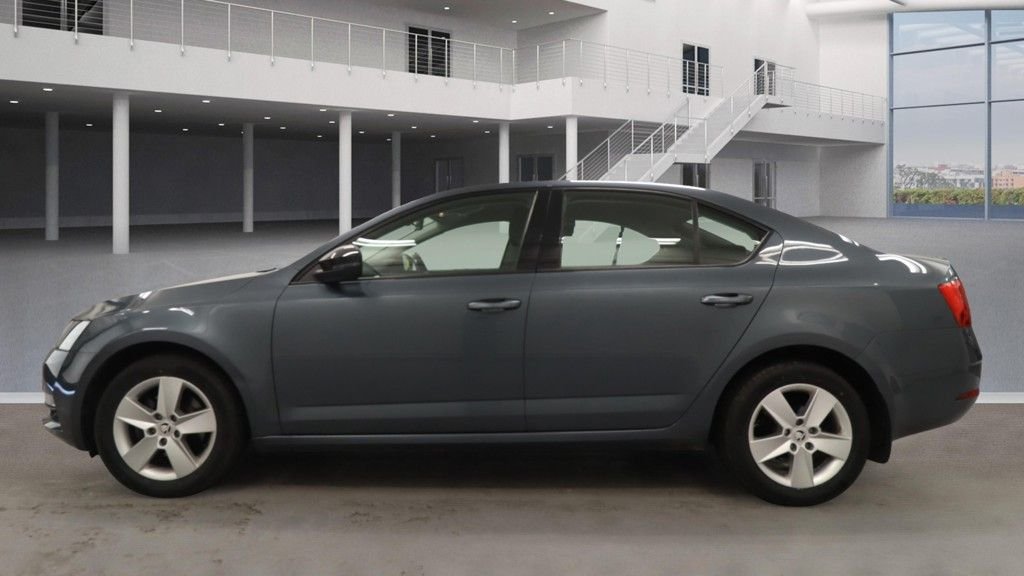 Used Skoda Octavia 2019 for sale - 76430299: Photo 6