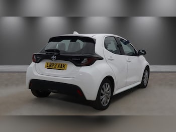 Used Toyota Yaris 2023 for sale - 78738215: Photo