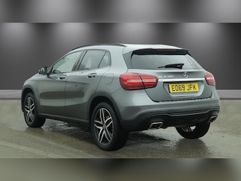 Used Mercedes-Benz GLA 2019 for sale - 78672552: Photo