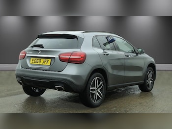 Used Mercedes-Benz GLA 2019 for sale - 78672552: Photo