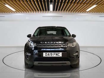 Used Land Rover Discovery Sport 2019 for sale - 77534093: Photo