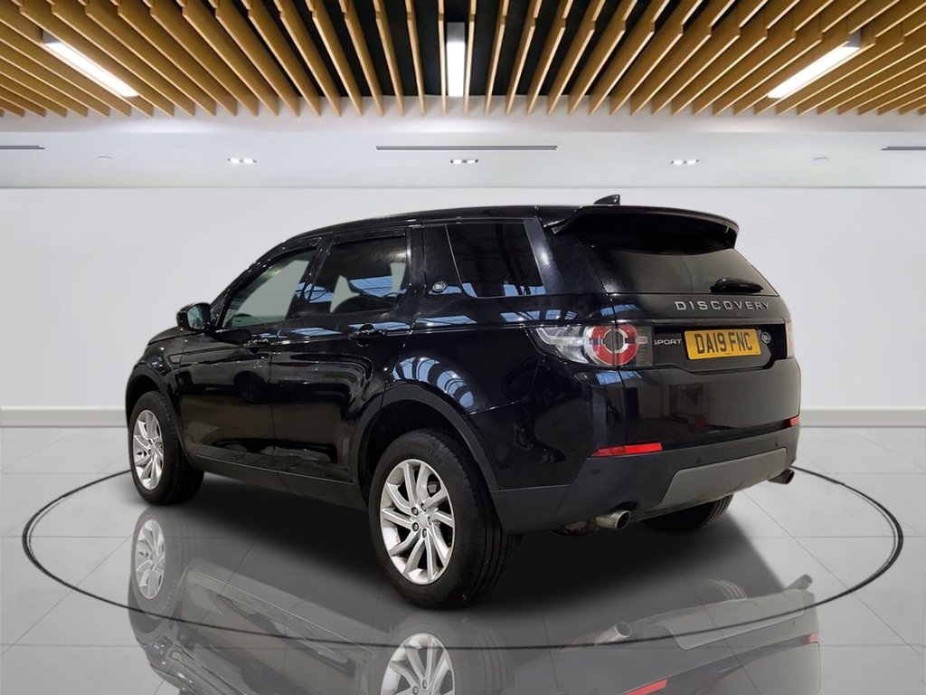 Used Land Rover Discovery Sport 2019 for sale - 77534093: Photo 5