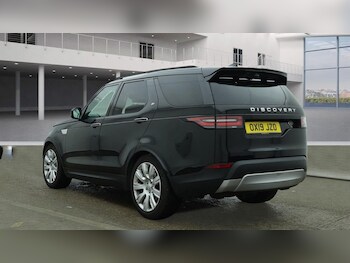 Used Land Rover Discovery 2019 for sale - 75912243: Photo