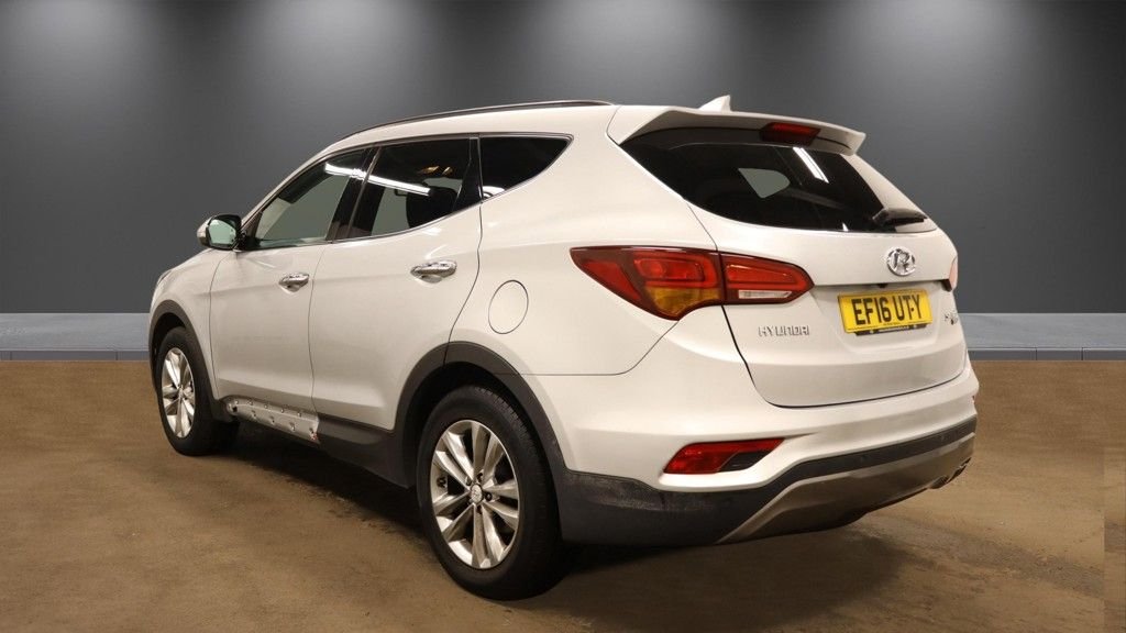 Used Hyundai Santa Fe 2016 for sale - 78044574: Photo 3