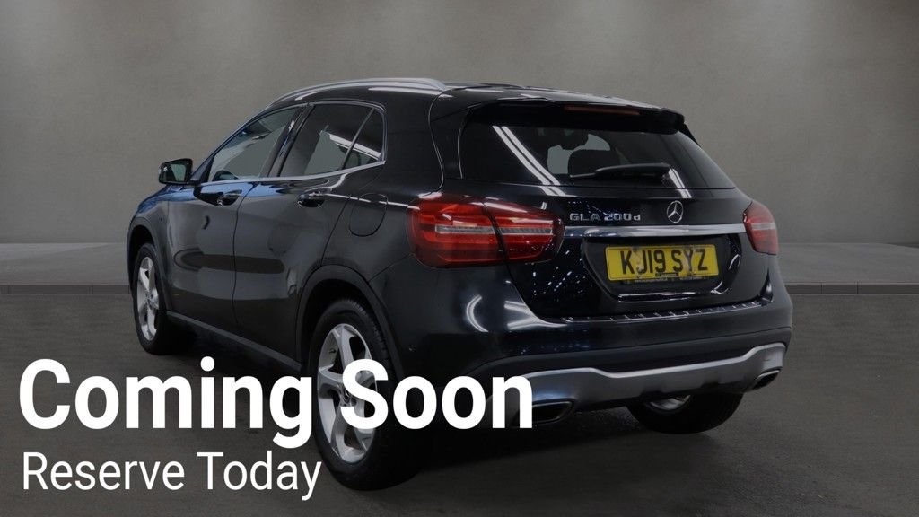Used Mercedes-Benz GLA 2019 for sale - 76950577: Photo 3